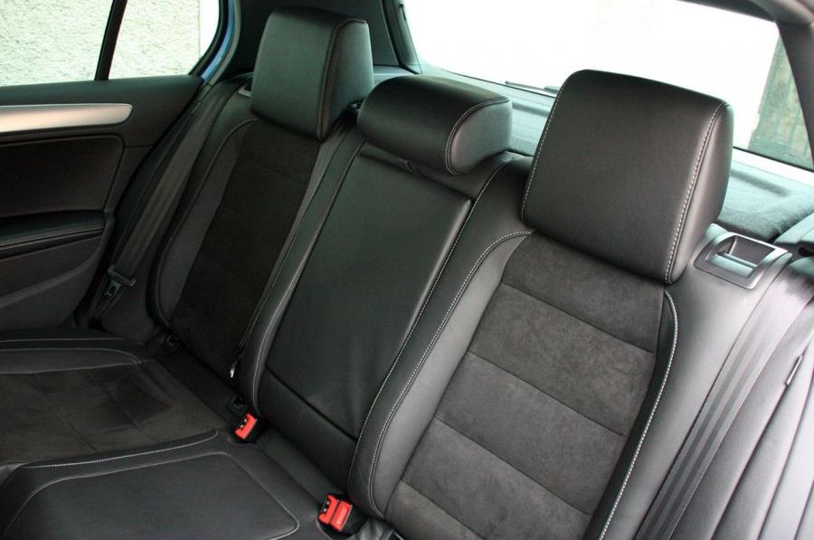  Volkswagen Golf R 2012 года  (фото 70 из 106)
